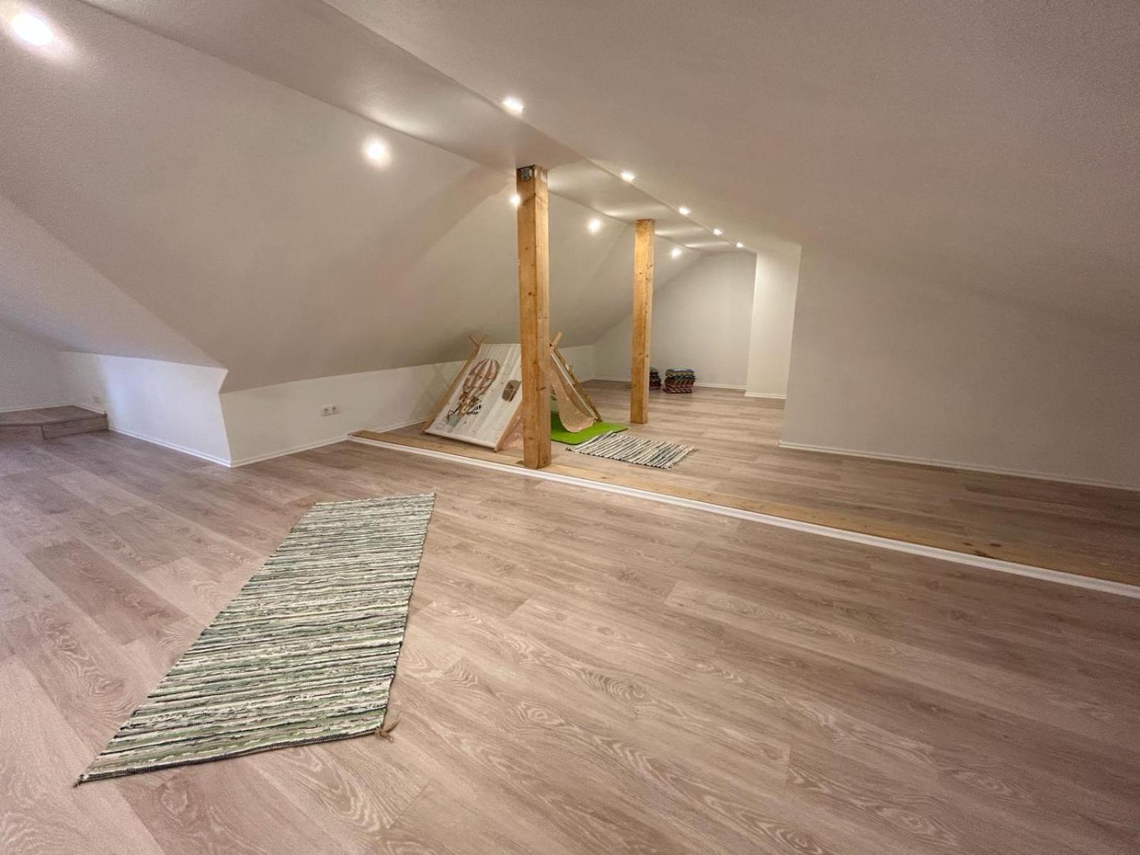 3 Zimmer Neubauwohnung In Der Schwaebischen Toskana Löwenstein エクステリア 写真