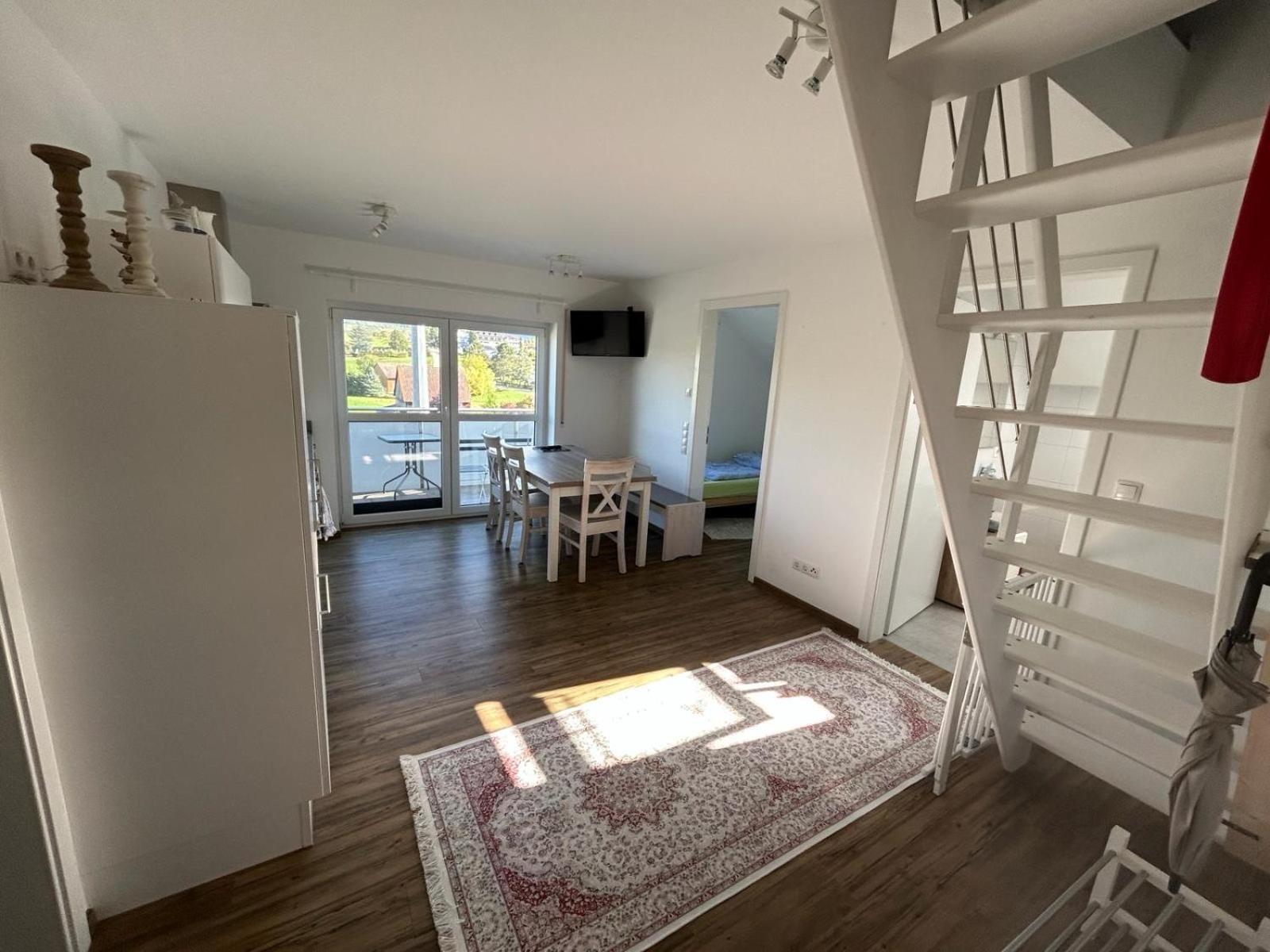 3 Zimmer Neubauwohnung In Der Schwaebischen Toskana Löwenstein エクステリア 写真