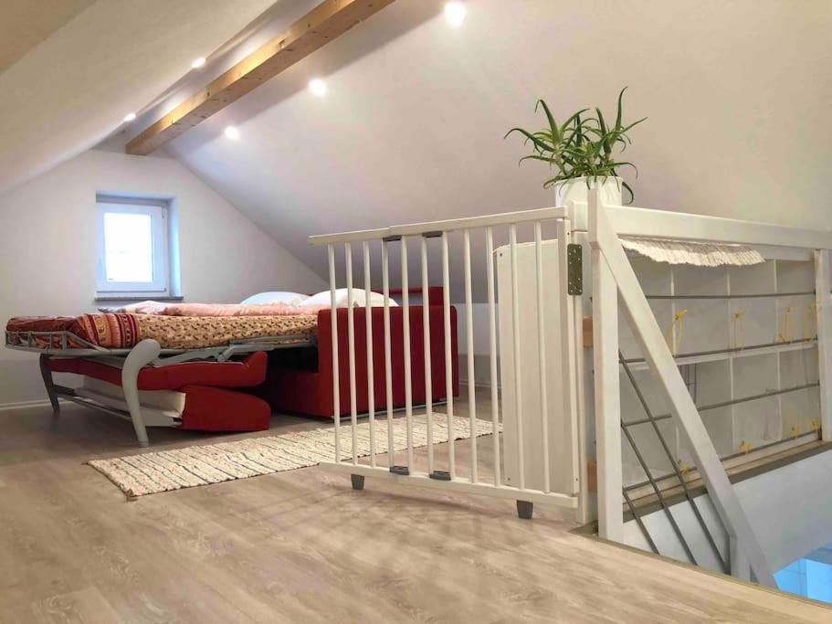 3 Zimmer Neubauwohnung In Der Schwaebischen Toskana Löwenstein エクステリア 写真